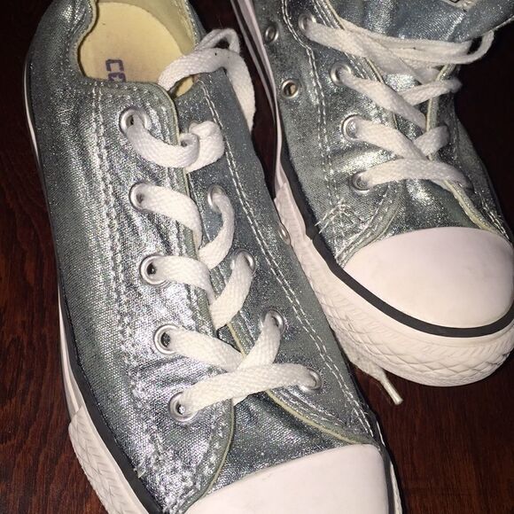 Kids converse size 2 grayish blue metallic color - Picture 7 of 8